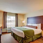 Cobblestone Hotel and Suites - Punxsutawney