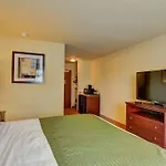 Cobblestone Hotel and Suites - Punxsutawney